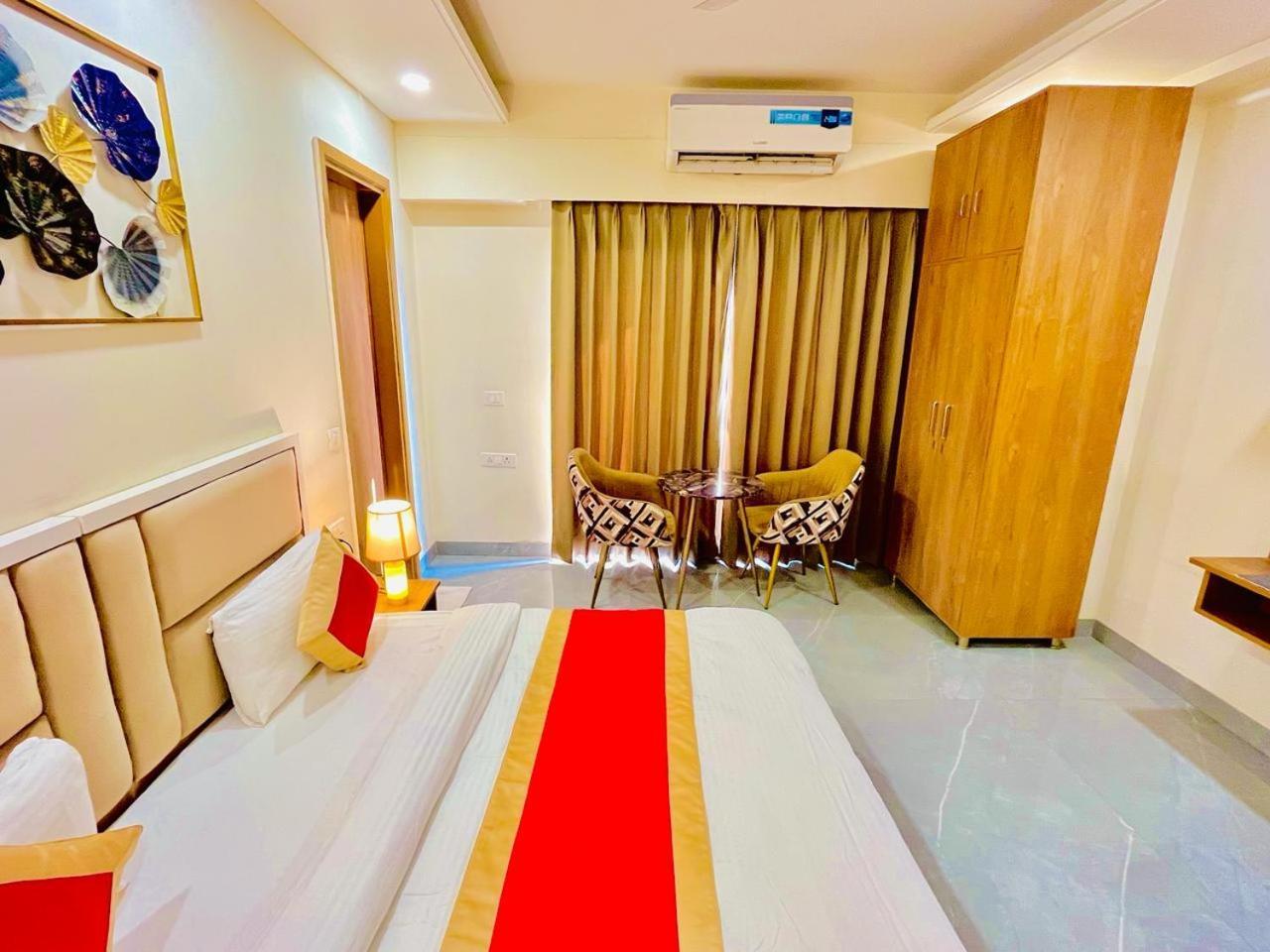 Amahi Inn - Sector 48 Gurgaon Bagian luar foto